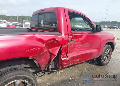 2014 Toyota Tacoma z USA, uszkodzony, nr VIN 5TFNX4CN8EX034024